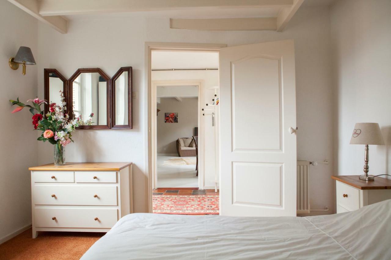Appartement Bij Marie à Huizen Extérieur photo